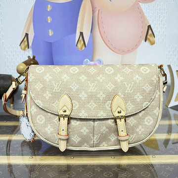 商品細詳を見る:ルイヴィトン LOUISVUITTON M15134　2025年新作 メッセンジャーバッグ ショルダーバッグ ミャオウグラム キャンバス