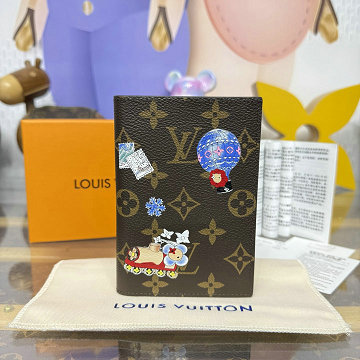 商品細詳を見る:ルイヴィトン LOUISVUITTON M15320　2025年新作 パスポートカバー クーヴェルテュール パスポール パスポートケース モノグラム キャンバス