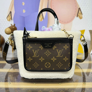 商品細詳を見る:ルイヴィトン LOUISVUITTON M26315　2025年新作 リバーシブル LV SKI ネヴァーフル インサイドアウト BB ハンドバッグ モノグラム シアリング
