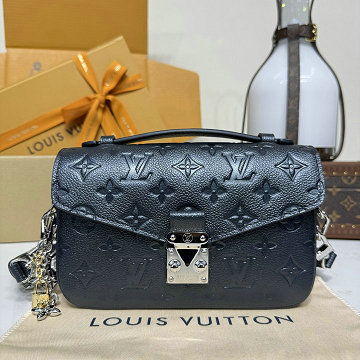 商品名称：ルイヴィトン LOUISVUITTON M26456　2025年新作 ポシェット メティス EW チェーンポーチ ショルダーバッグ カウハイドレザー