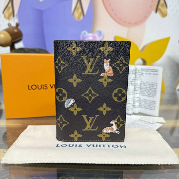 商品名称：ルイヴィトン LOUISVUITTON M27023　2025年新作 パスポートカバー クーヴェルテュール パスポール モノグラム フォレスト キャンバス
