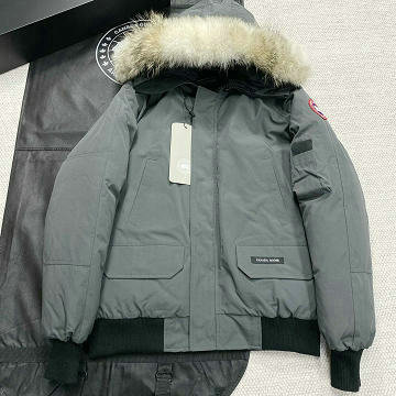 商品細詳を見る:カナダグース CANADA GOOSE 2025年新作 フーディー パファーコート ロングスリーブ ダウンジャケット 暖かい 防寒 トップスコート