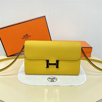 商品細詳を見る:エルメス HERMES 063-H709SZJHY 2025年新作 コンスタンス ポケット ショルダーバッグ ロングウォレット レディース エプソン