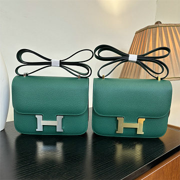 商品細詳を見る:エルメス HERMES 063-H108218SZJKG  2025年新作 コンスタンス スモール ショルダーバッグ レディース エプソン