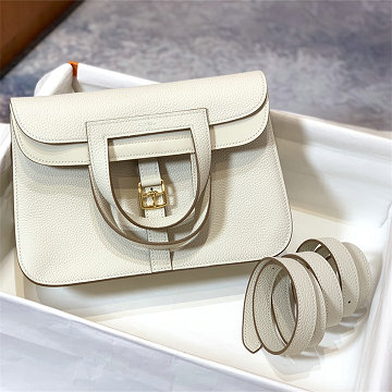 商品細詳を見る:エルメス HERMES 063-H600925TGQJNB 2025年新作 Halzan アルザンバッグ トートバッグ ハンドバッグ ショルダーバッグ