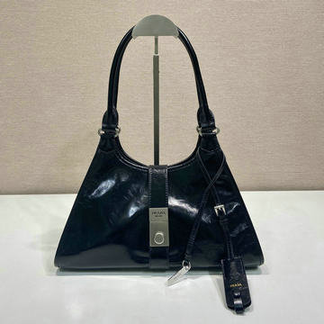 商品名称：プラダ PRADA 99-PD1BG563PBK　2025年最新入荷 ミディアム ホーボーバッグ トートバッグ ハンドバッグ レザー