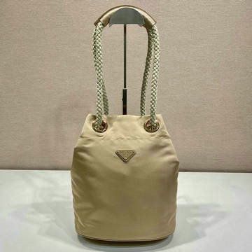 商品名称：プラダ PRADA 99-PD1BE082NMB　2025年最新入荷 スモールバッグ トップハンドルバッグ トートバッグ Re-Nylon ナイロン