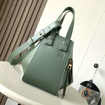 ロエベ LOEWE 99-LE9002QPGL　2025年最新入荷 ハンモックバッグ コンパクト トートバッグ ショルダーバッグ レディース