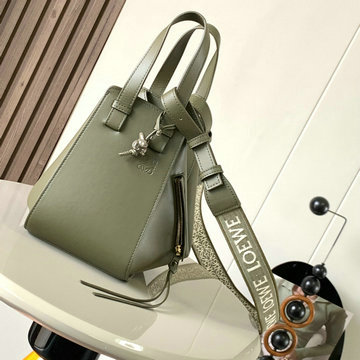 ロエベ LOEWE 99-LE9002TCMG　2025年最新入荷 ハンモックバッグ コンパクト トートバッグ ショルダーバッグ レディース