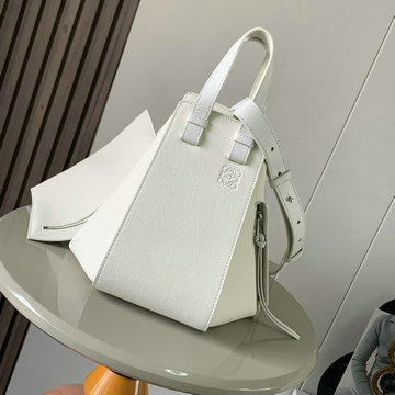 ロエベ LOEWE 99-LE9060QLBS　2025年最新入荷 ハンモックバッグ コンパクト トートバッグ ショルダーバッグ レディース