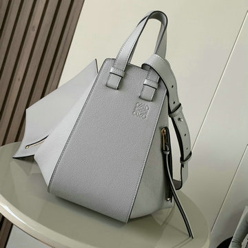 ロエベ LOEWE 99-LE9060QLHL　2025年最新入荷 ハンモックバッグ コンパクト トートバッグ ショルダーバッグ レディース