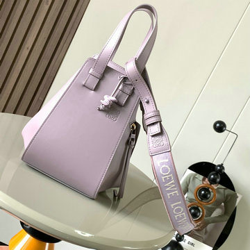 ロエベ LOEWE 99-LE9002TCZS　2025年最新入荷 ハンモックバッグ コンパクト トートバッグ ショルダーバッグ レディース