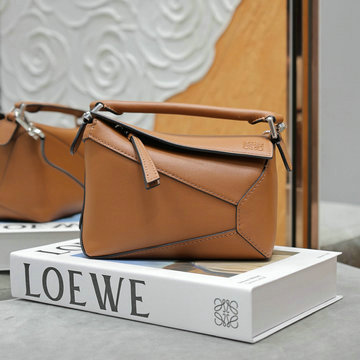 ロエベ LOEWE GH-LE1088LQBZZS　2025年最新入荷 ミニ パズル ハンドバッグ 2way ショルダーバッグ レディース レザー
