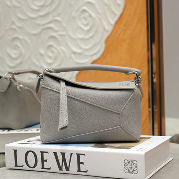 ロエベ LOEWE GH-LE1088LQBQH　2025年最新入荷 ミニ パズル ハンドバッグ 2way ショルダーバッグ レディース レザー