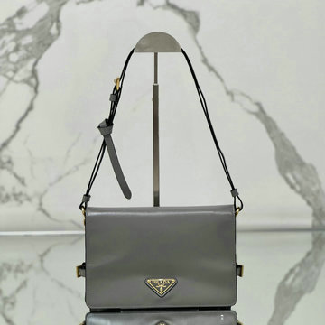 商品名称：プラダ PRADA GH-PD1BD082YHS　025年最新入荷 ショルダーバッグ フラップバッグ レディース ソフトルックスレザー