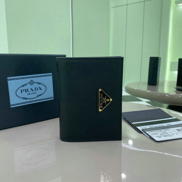プラダ PRADA GH-PD1MV204SJBK　2025年最新入荷 サフィアーノトライアングル 財布 小銭れ カード入れ 二つ折り短財布