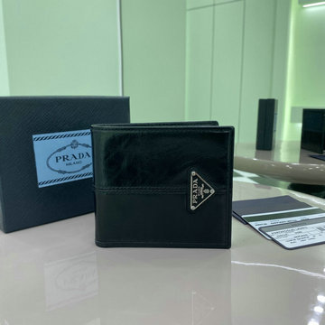 商品名称：プラダ PRADA GH-PD2M0738YBK　2025年最新入荷 ショートウォレット 小銭れ カード入れ 二つ折り短財布 メンズ
