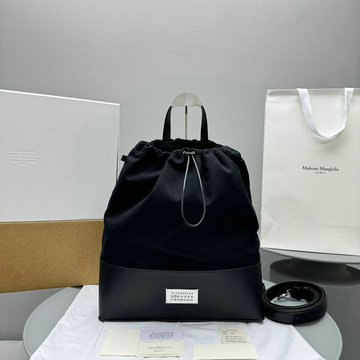 メゾンマルジェラ Maison Margiela 99-MAM3467BK　2025年最新入荷 5AC デイリー バックパック ミディアム ショルダーバッグ ドローストリングバッグ