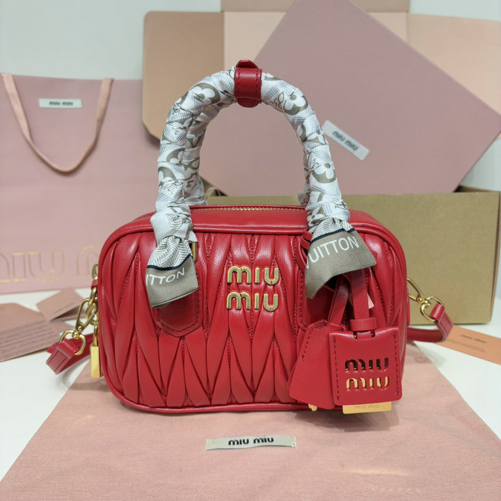 ミュウミュウ MIUMIU 057-MM5BB123BRD　2025年最新入荷 アルカディ トートバッグ スモール ハンドバッグ 2way ショルダーバッグ レディース