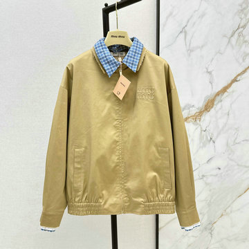 ミュウミュウ MIUMIU XG-WTMM25001　2025年春夏最新入荷 おしゃれ ショートベスト カラーブロック レディース トレンド カジュアル