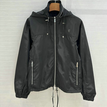 商品名称：バーバリー BURBERRY XG-WTBR25001　2025年春夏最新入荷 ナイロン フーディージャケット レディース 日焼け止め カジュアル おしゃれ