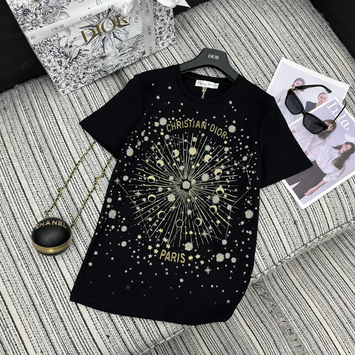 商品細詳を見る:クリスチャンディオール CHRISTIAN DIOR JS-TDCD25002　2025年春夏最新入荷 コットンジャージー Tシャツ 半袖 クルーネック カジュアル おしゃれ