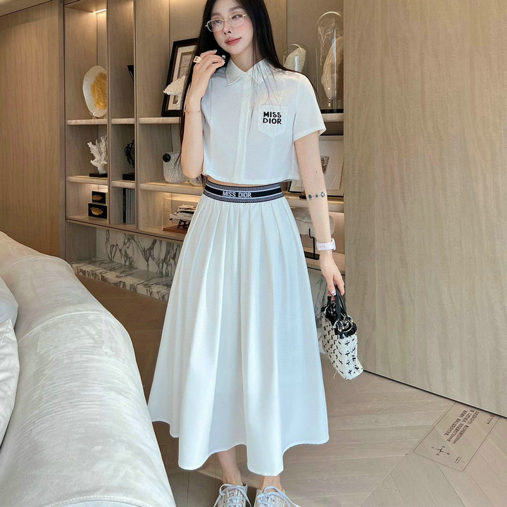 商品名称：クリスチャンディオール CHRISTIAN DIOR JS-TZCD25005　2025年春夏最新入荷 ドレスセット スーツ ショートスリーブ シャツ ドレス レディース おしゃれ