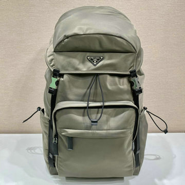 商品名称：プラダ PRADA 99-PD2VZ090QH　2024年最新入荷 Re-Nylon サフィアーノレザー バックパック メンズ リュック スポーティルック リュックサック デイパックバッグ