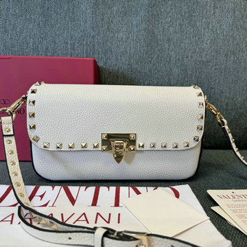 ヴァレンティノ Valentino 99-VT2299BS　2024最新入荷 ガラヴァーニ ロックスタッズ フラップバッグ ショルダーバッグ レディース