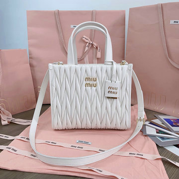ミュウミュウ MIUMIU 99-MM5BG263BS  2024年最新入荷 ハンドバッグ トートバッグ レディース