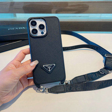 商品名称：プラダ PRADA 2025年最新入荷 サフィアーノレザー スマートフォンケース ショルダー付き iphone用カバー 携帯ケース
