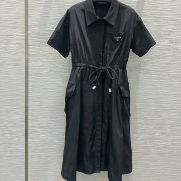 商品名称：プラダ PRADA 2025年最新入荷 Re-Nylon 半袖 ショートドレス ワンピース レディース おしゃれ カジュアル