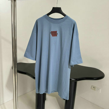 商品名称：バレンシアガ BALENCIAGA 2025年最新入荷 オーバーサイズ ユニセックス Tシャツ 半袖 ストリートスタイル カジュアル おしゃれ