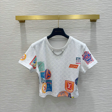 ルイヴィトン LOUISVUITTON 2025年最新入荷 マヒナ パッチプリント クロップトップ Tシャツ 半袖 クルーネック カジュアル レディース
