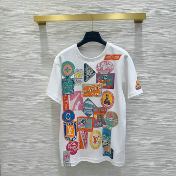 ルイヴィトン LOUISVUITTON 2025年最新入荷 トラベルパッチ プリントTシャツ 半袖 クルーネック カジュアル レディース