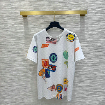 ルイヴィトン LOUISVUITTON 2025年最新入荷 マヒナ パッチプリント Tシャツ 半袖 クルーネック カジュアル レディース