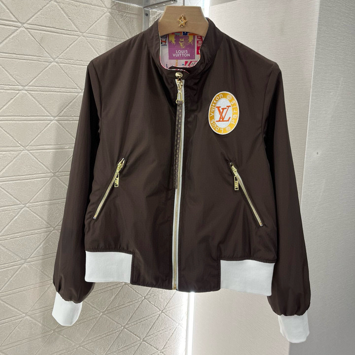 ルイヴィトン LOUISVUITTON 2025年最新入荷 リバーシブル トラベルパッチ ボンバージャケット 長袖 おしゃれ カジュアル レディース