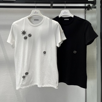 商品名称：モンクレール MONCLER 2025年最新入荷 コットンジャージー Tシャツ 半袖 クルーネック カジュアル おしゃれ