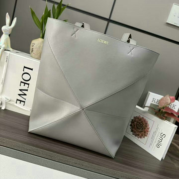 ロエベ LOEWE 99-LE1761QHS  2025年最新入荷 パズルフォルド ラージ トートバッグ ハンドバッグ シャイニーカーフ