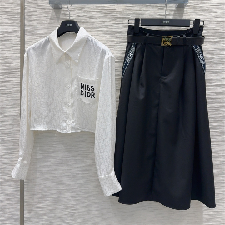 クリスチャンディオール CHRISTIAN DIOR XG-TZCD25011K 2025年新作 レディース 上下セット ロングスリーブ シャツ ミディスカート