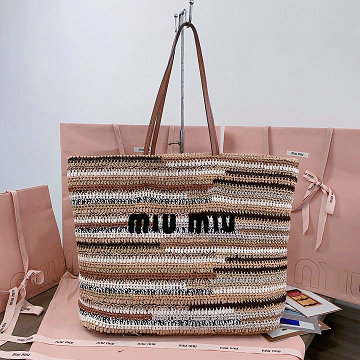 商品名称：ミュウミュウ MIUMIU 99-MM5BG228WC 2025年最新入荷 バケットバッグ トートバッグ ハンドバッグ ラフィア レディース