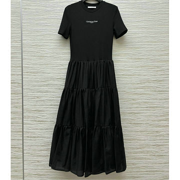 クリスチャンディオール CHRISTIAN DIOR XG-KQCD25029 2025年新作 プリーツドレス クルーネック ワンピース 半袖 おしゃれ レディース