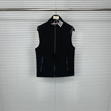 トム ブラウン Thom Browne XG-WTTB25007  2025年最新入荷 UVカット フーディー タンクトップ ベストジャケット 日焼け防止 涼しく 通気性 男女兼用