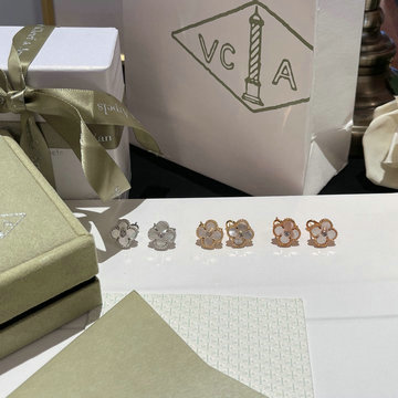 商品名称：ヴァン クリーフ アーペル Van Cleef Arpels CZZ-EHVA25001B 2025年最新入荷 スウィートアルハンブラ ピアス イヤリング アクセサリー ジュエリー