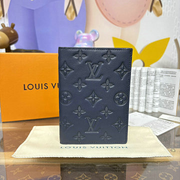 ルイヴィトン LOUISVUITTON 057-M14792  2025年新作 パスポートカバー クーヴェルテュール パスポール カード入れ モノグラム シャドウ