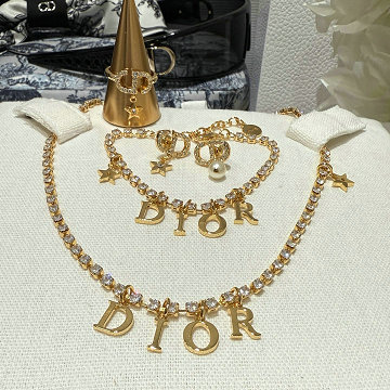 クリスチャンディオール CHRISTIAN DIOR CZZ-SZCD25001 2025年最新入荷 チェーン ブレスレット ネックレス リング ピアス エレガント シンプル ディリー