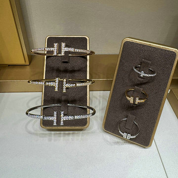 ティファニーTIFFANY CO CZZ-SZTF25002Z  2025年最新入荷 バングル リング ジュエリー
