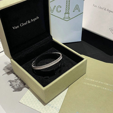 ヴァン クリーフ アーペル Van Cleef Arpels CZZ-SZVA24006Y 2025年最新入荷 ペルレ ダイヤモンド ブレスレット バングル アクセサリー ジュエリー