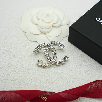 商品名称：シャネル CHANEL CZZ-XZCH25012  2025年最新入荷 ブローチ エレガント シンプル ディリー