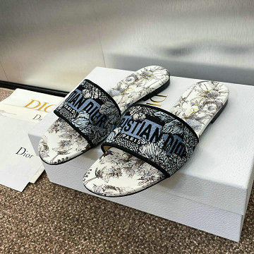 クリスチャンディオール CHRISTIAN DIOR 2025年新作 Dway スライド フラットミュール レディース